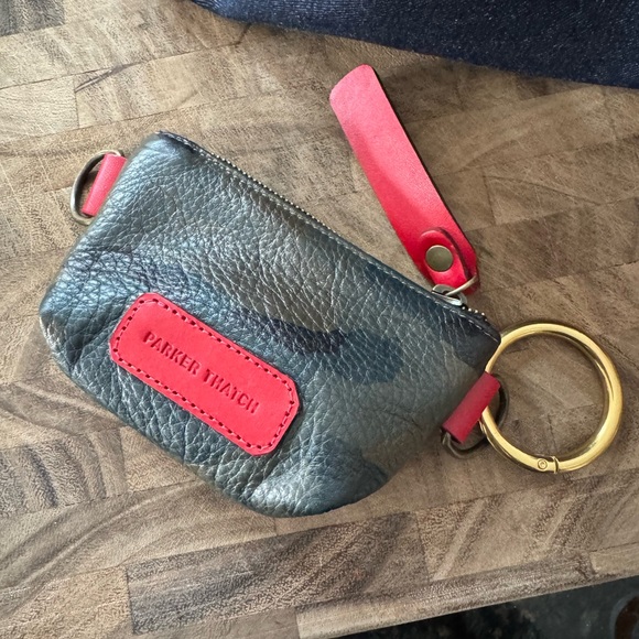 Parker Thatch Handbags - Parker Thatch baby buddy